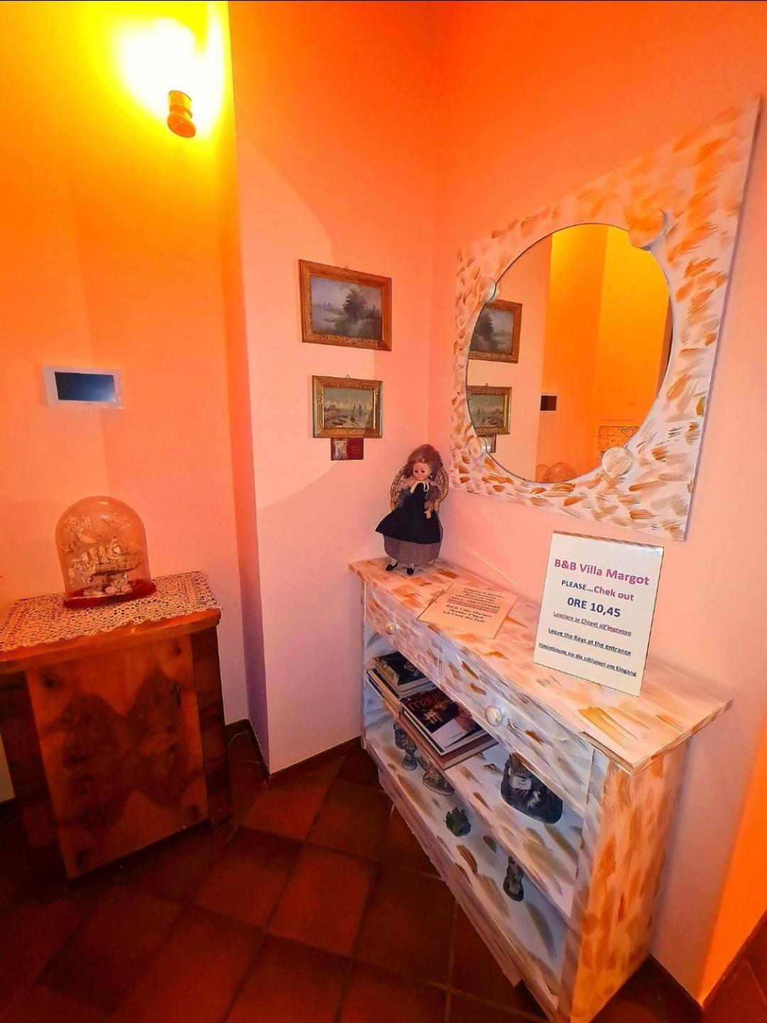 B&B Margot Albavilla Екстериор снимка